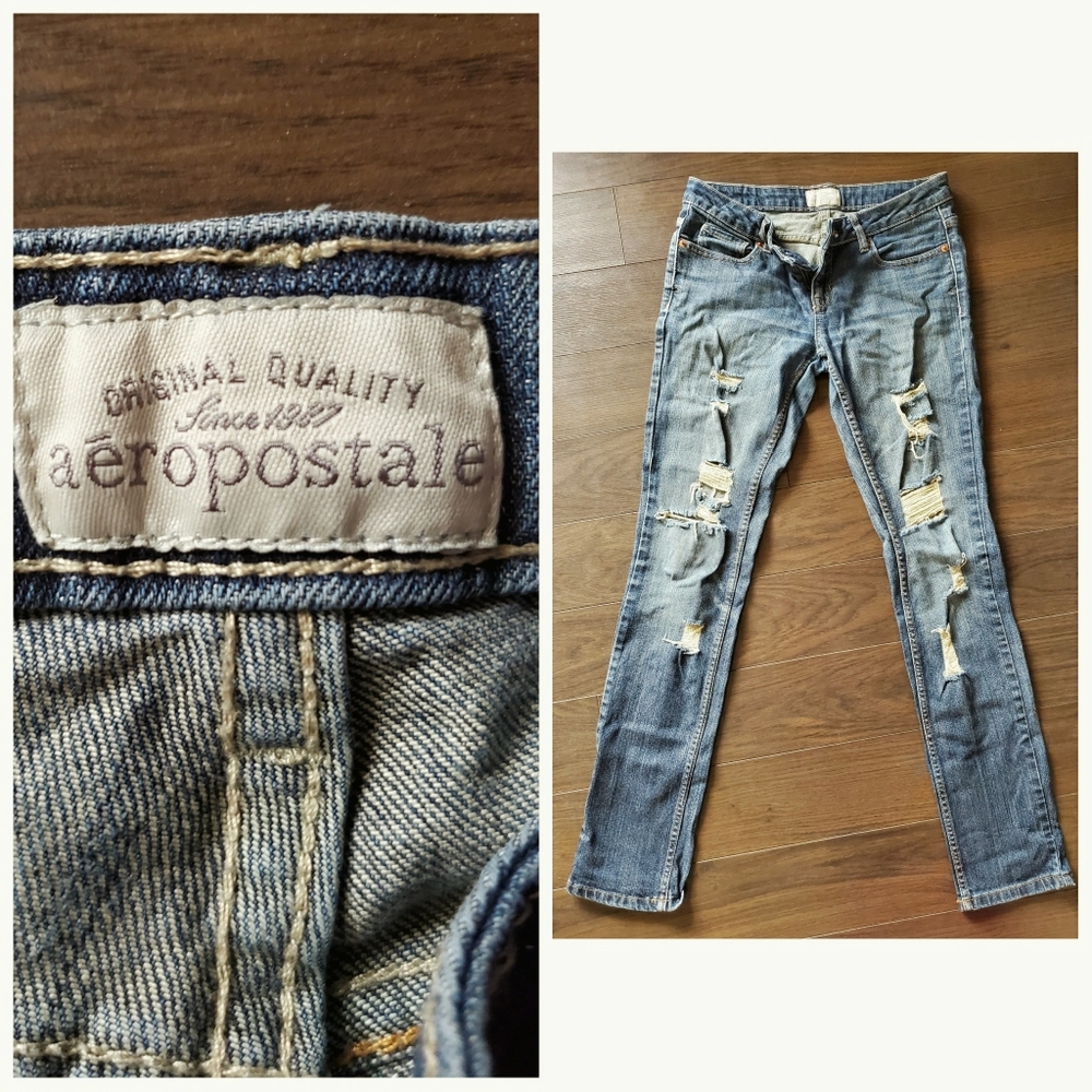 Aeropostale Distressed Jeans